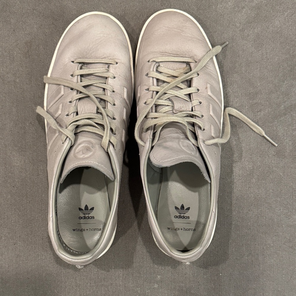 Adidas wings + horns Light Gray Leather Sneakers (men’s 10)